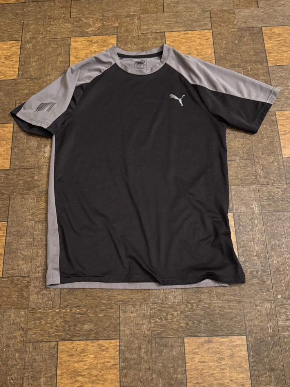 Puma Shirt Speedcat Mostro Nike Dunk New Balance 2002R Jordan Retro Adidas Samba